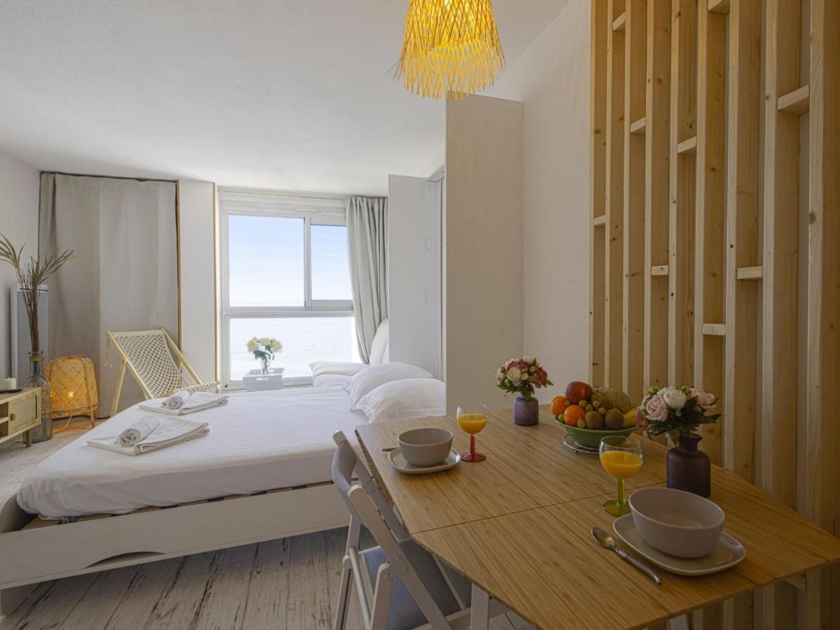 Superbe Studio Face A La Mer Acces Direct Plage Biarritz Exteriér fotografie